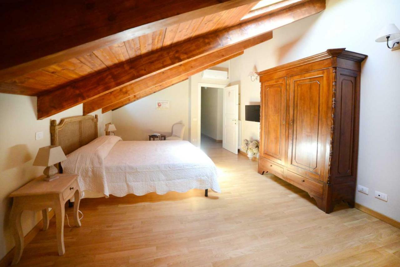 Tenuta Degli Angeli Rossi Asti Bagian luar foto