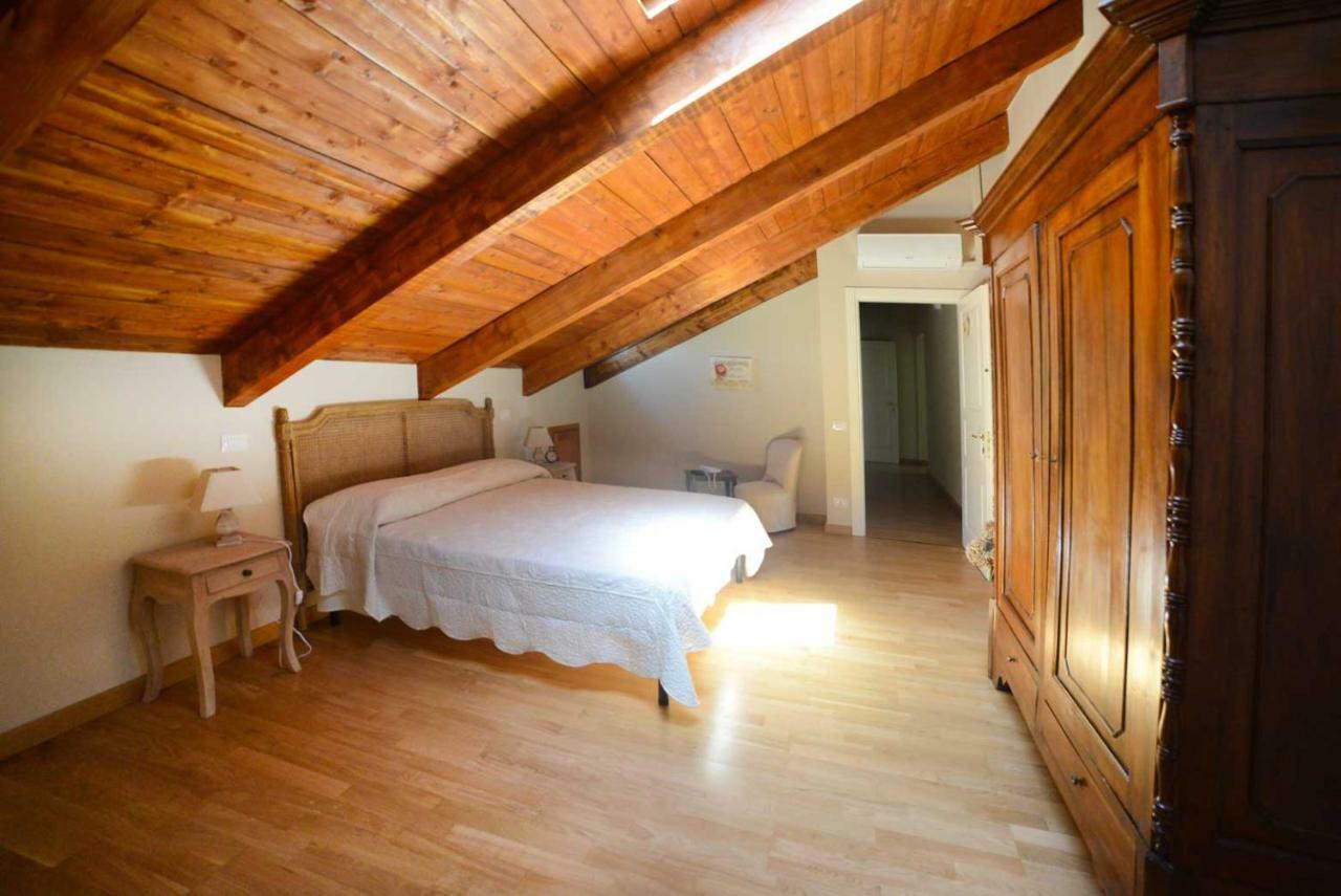 Tenuta Degli Angeli Rossi Asti Bagian luar foto