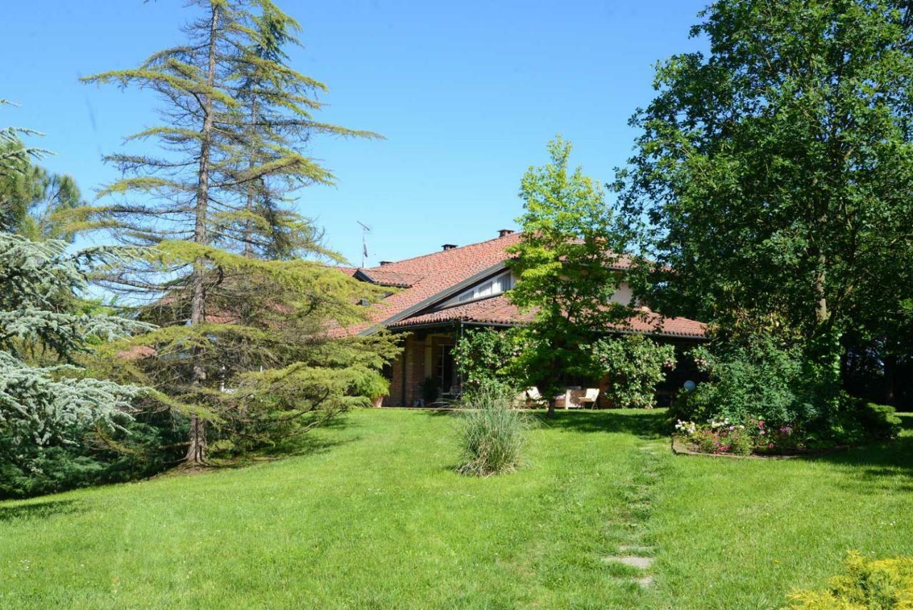 Tenuta Degli Angeli Rossi Asti Bagian luar foto