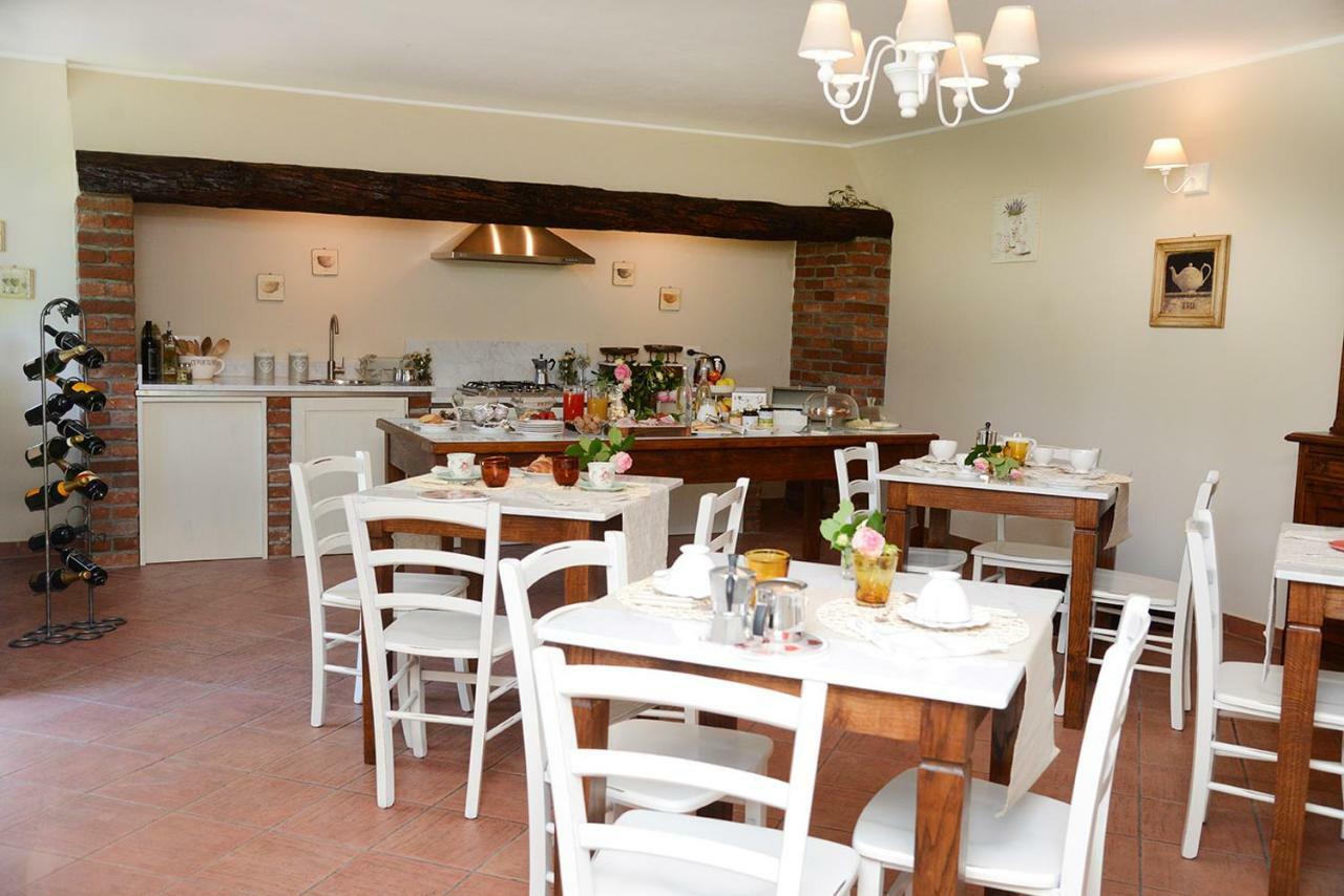 Tenuta Degli Angeli Rossi Asti Bagian luar foto