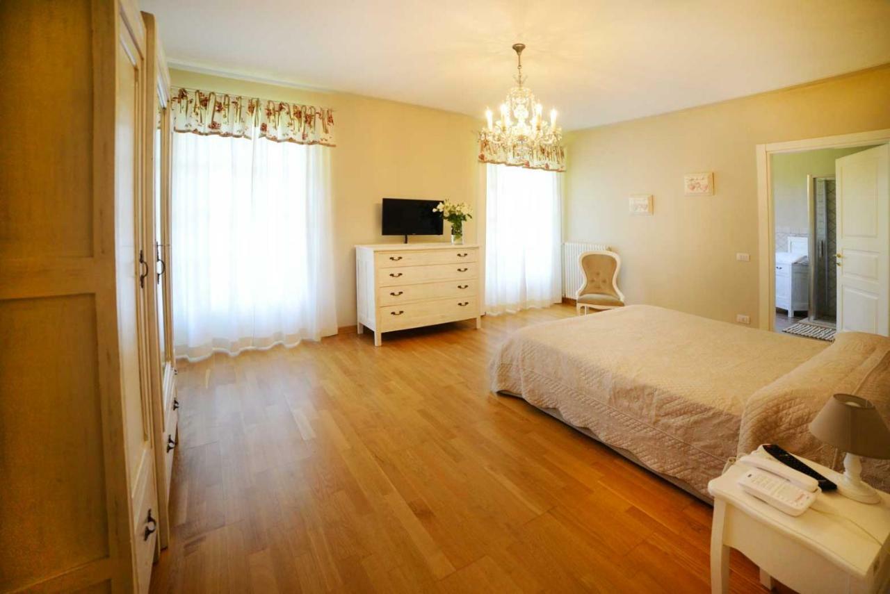 Tenuta Degli Angeli Rossi Asti Bagian luar foto