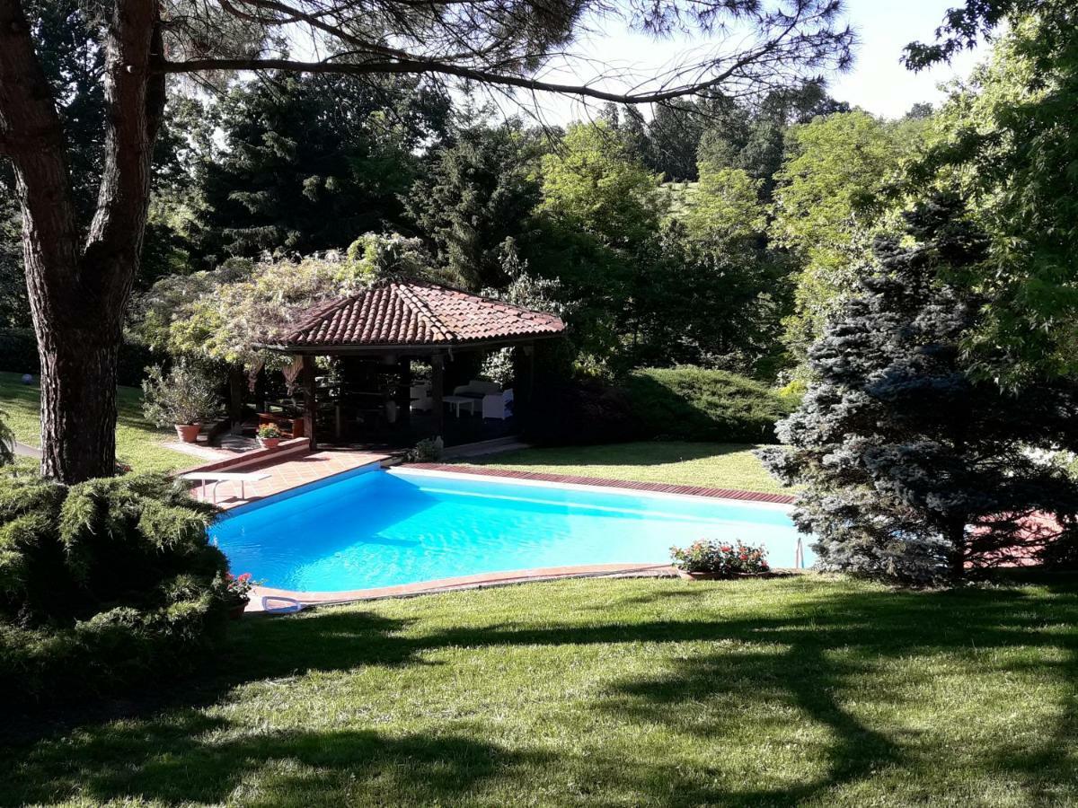 Tenuta Degli Angeli Rossi Asti Bagian luar foto